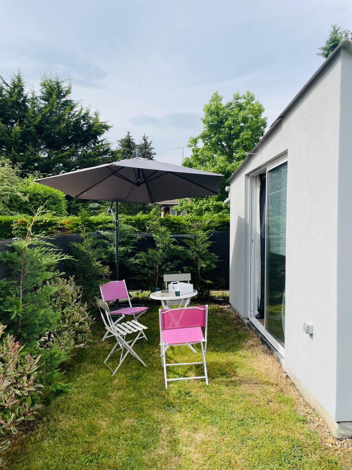 Jardin et terrasse du studio – Rez de Jardin, Varreddes
