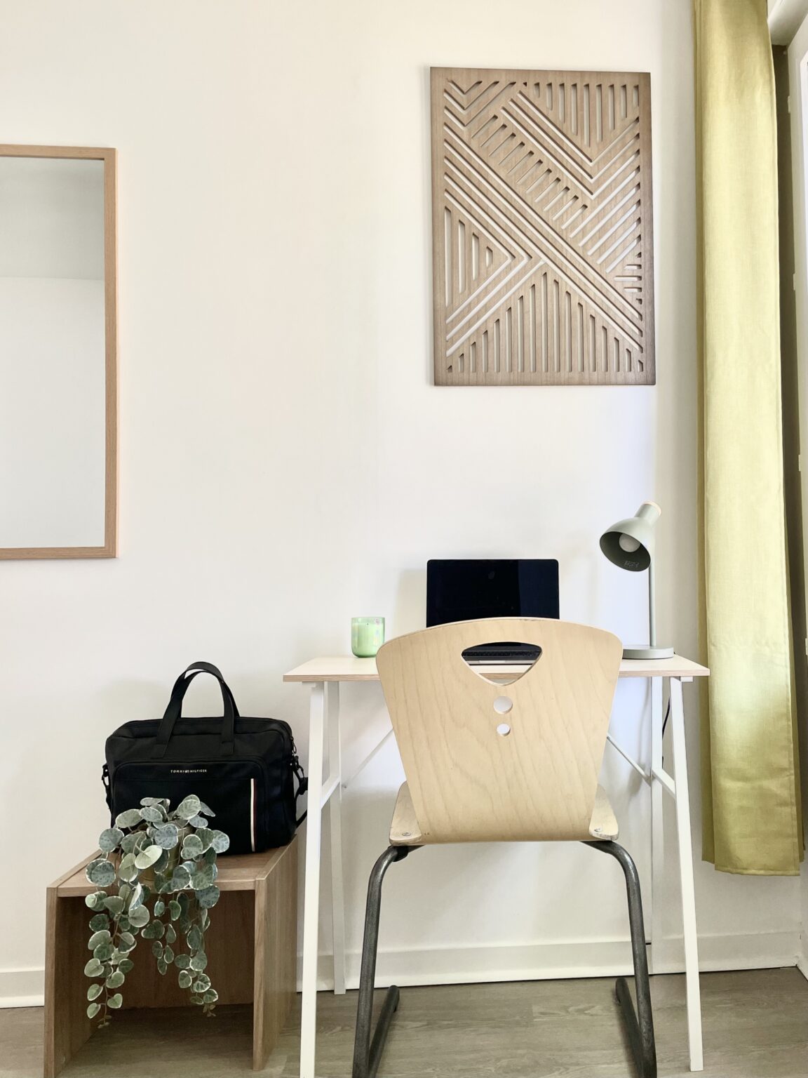 Coin bureau de l'appartement Agate – Les Nids Tranquilles, Le Châtelet-en-Brie