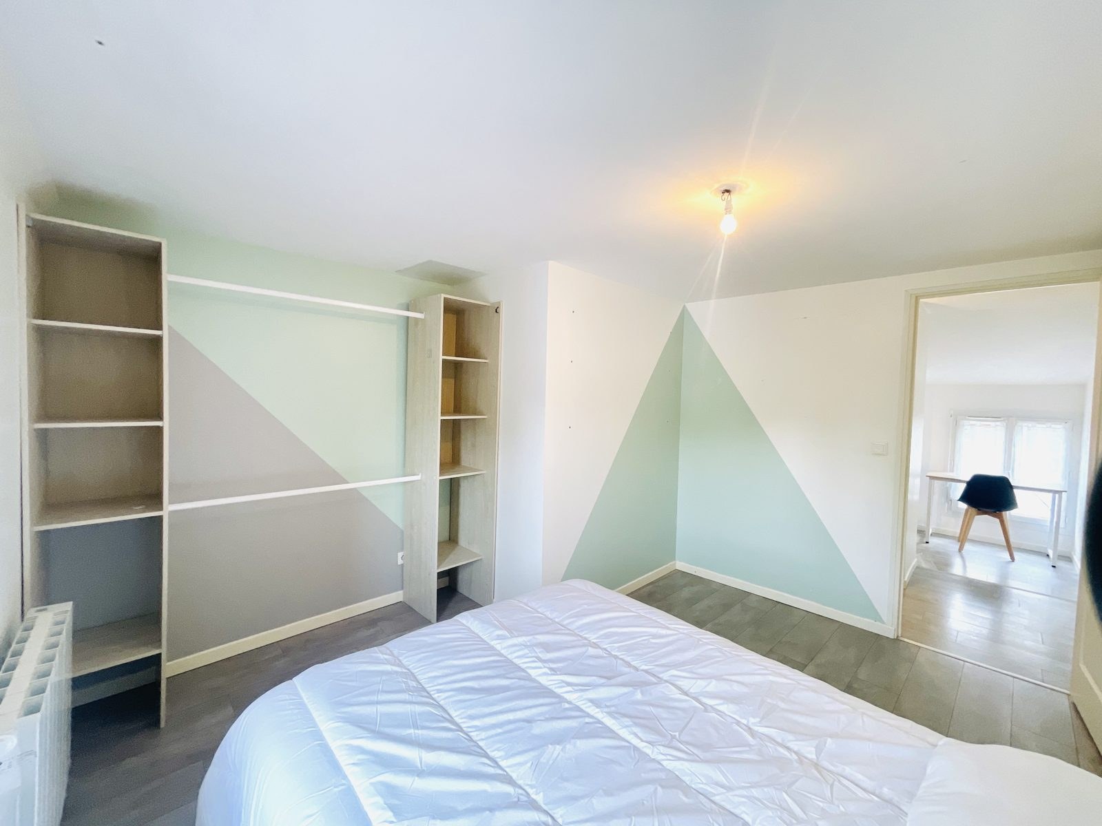 Maison avec jardin – Chambre 2 avec rangements